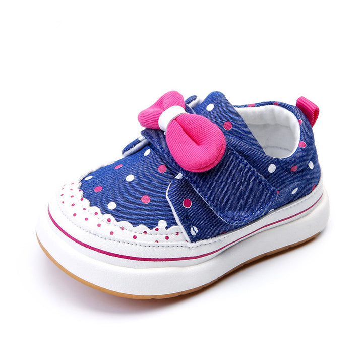 Soft breathable toddler shoes